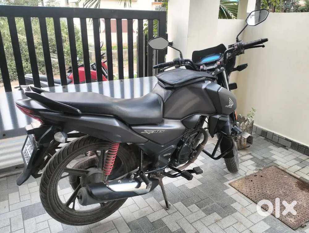 Selling honda bike