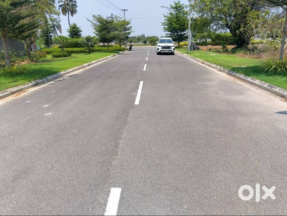 மகிழ்ச்சியான வாழ்க்கை இடங்களை வழங்கும் முதன்மையான வீட்டு மனைகள் @16L