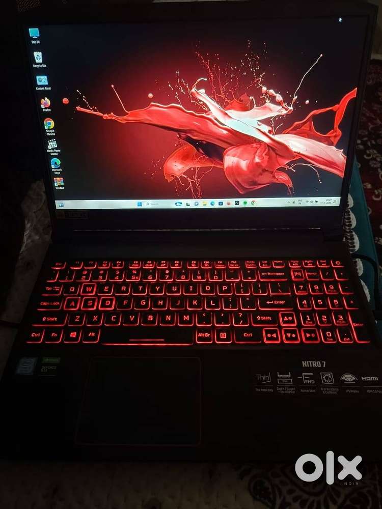 Acer Nitro 7 AN715-51 15.6 Full HD IPS Thin and Light Gaming Notebook