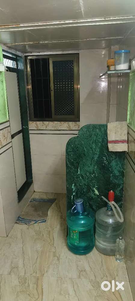 Entry Fee ₹200 Rent ₹1300 Month

Affordable PG Room in Kurla West M