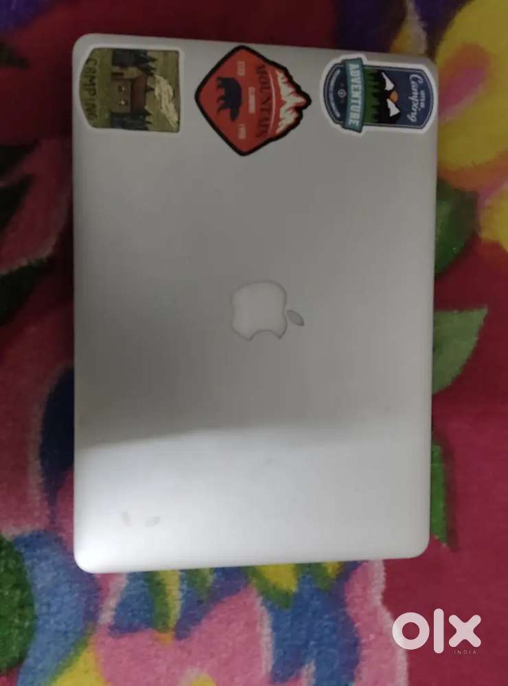 Apple Mac Book air in excellent condition for sale