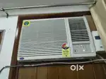 Carrier 1.5 ton Inverter Window AC