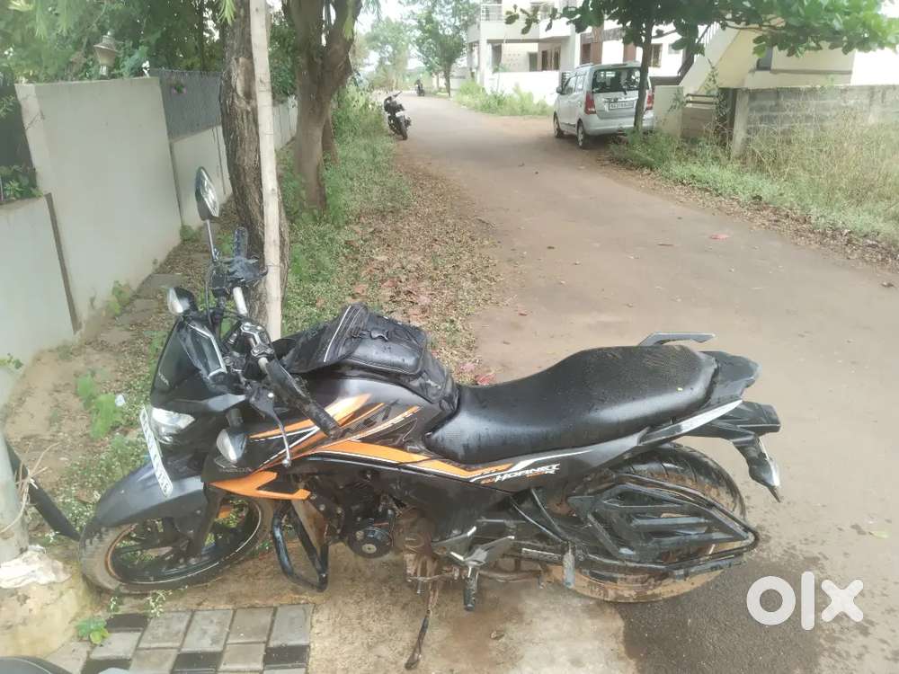 Honda hornet 2018