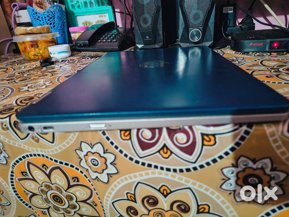 Selling HP Chromebook