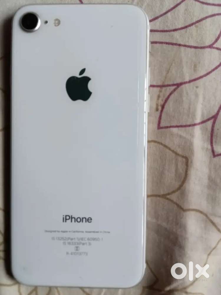 iPhone 8 unused phone no scratch