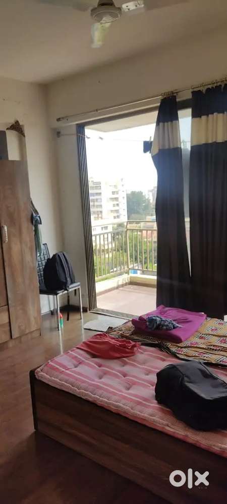 Urgently needed roomate male