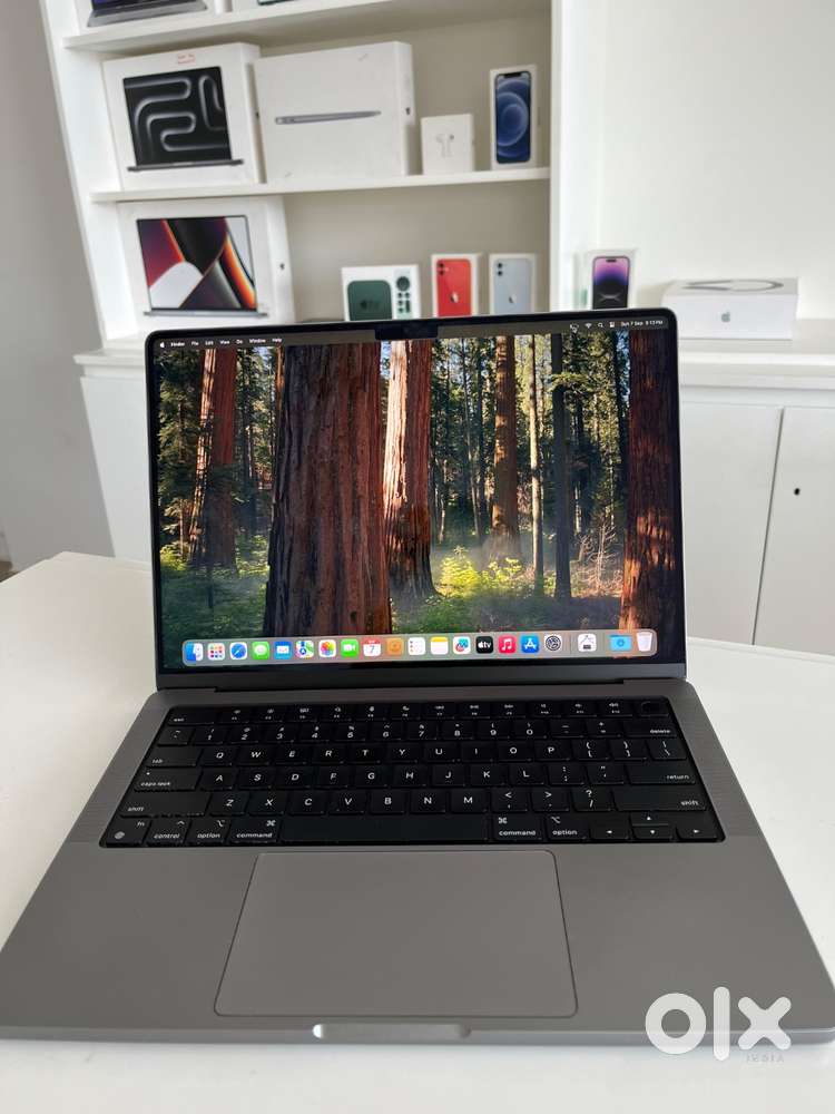 MacBook Pro 14 inch - M1 Pro - 32 GB/500 SSD in good condition