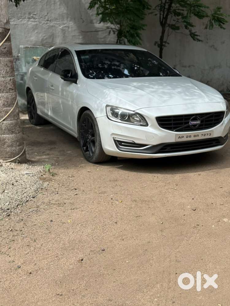 Volvo S60 2017 Diesel Well Maintained