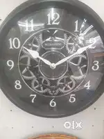 Wall clock latest trending clock