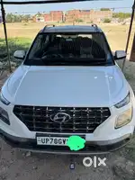 Hyundai Venue 2022 Petrol Well Maintained