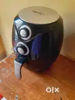 Airfryer 2.6 liters capacity 1400watt