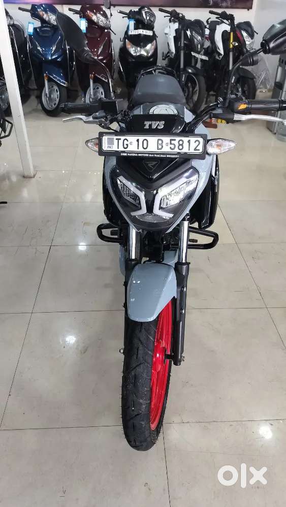 TVS raider 125 very good condition N grey colour