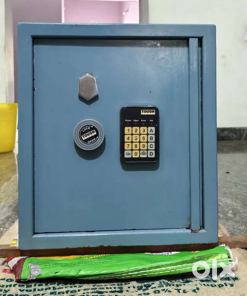 SAFE LOCKER FOR SALE