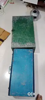 Iron heavy  trunk box