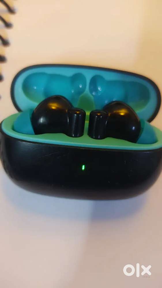 Earbuds Trigger