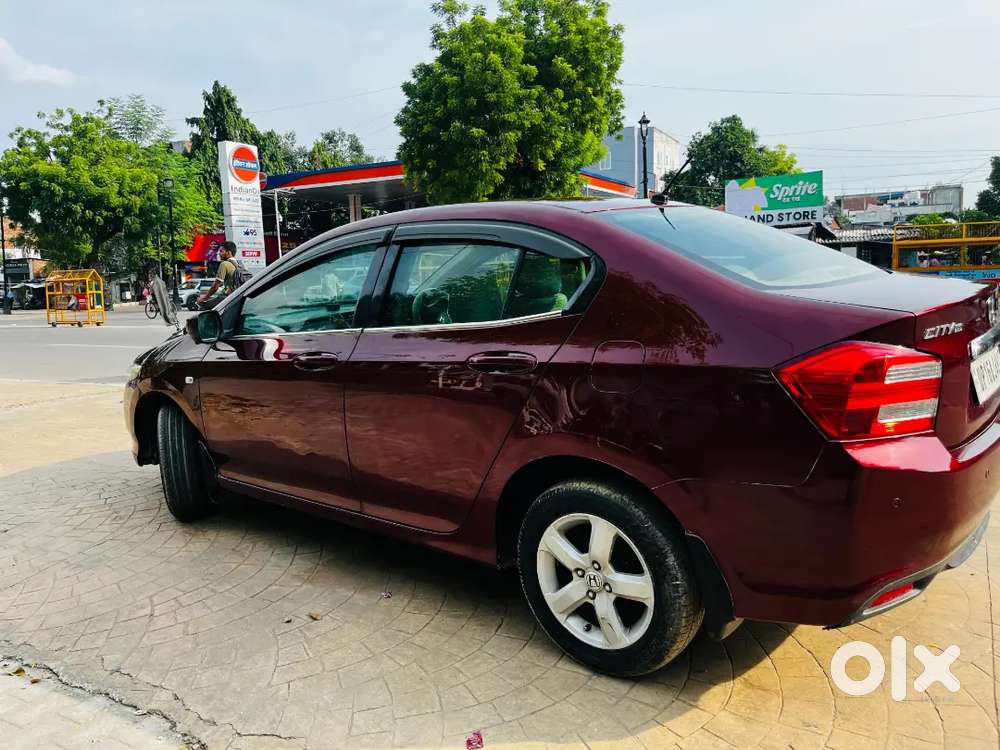 Honda City 2012 Petrol Well Maintained 1st owner less drive