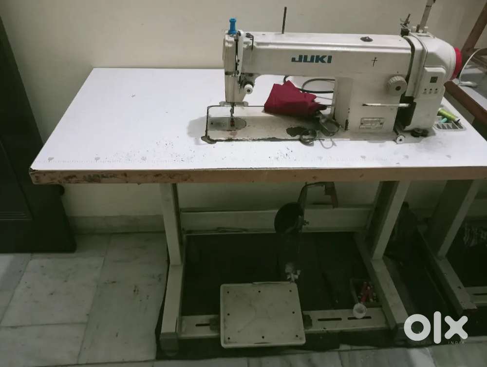 High speed juki sewing machine