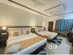 Hotel 12 Rooms Ganga view car parking also available nd 2staff room