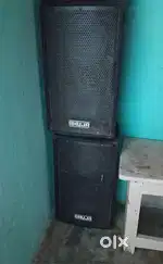 Speaker box and amplifier