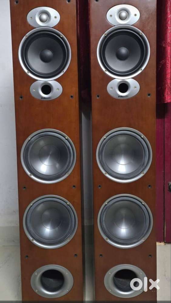 Polk Audio Lsim 703 Bookshelf Speakers  , RTiA7 tower speakers ,RC 300