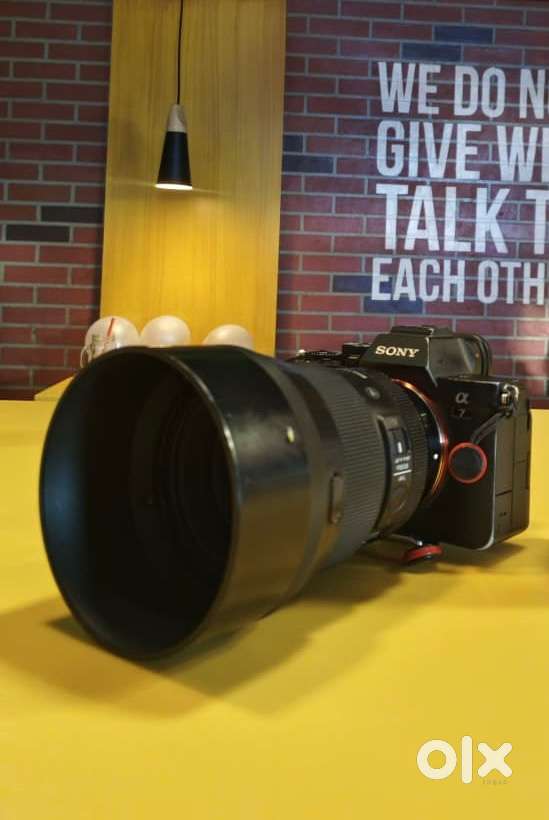 sony 7m4 6 months warranty left