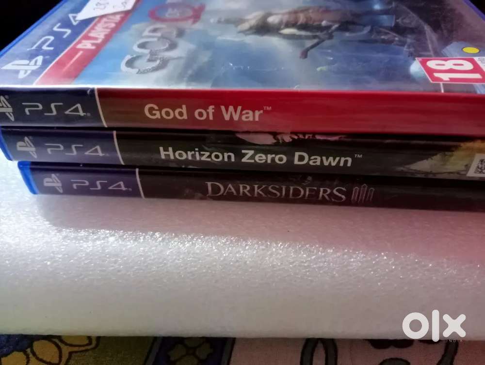 Ps4 3 DVD games