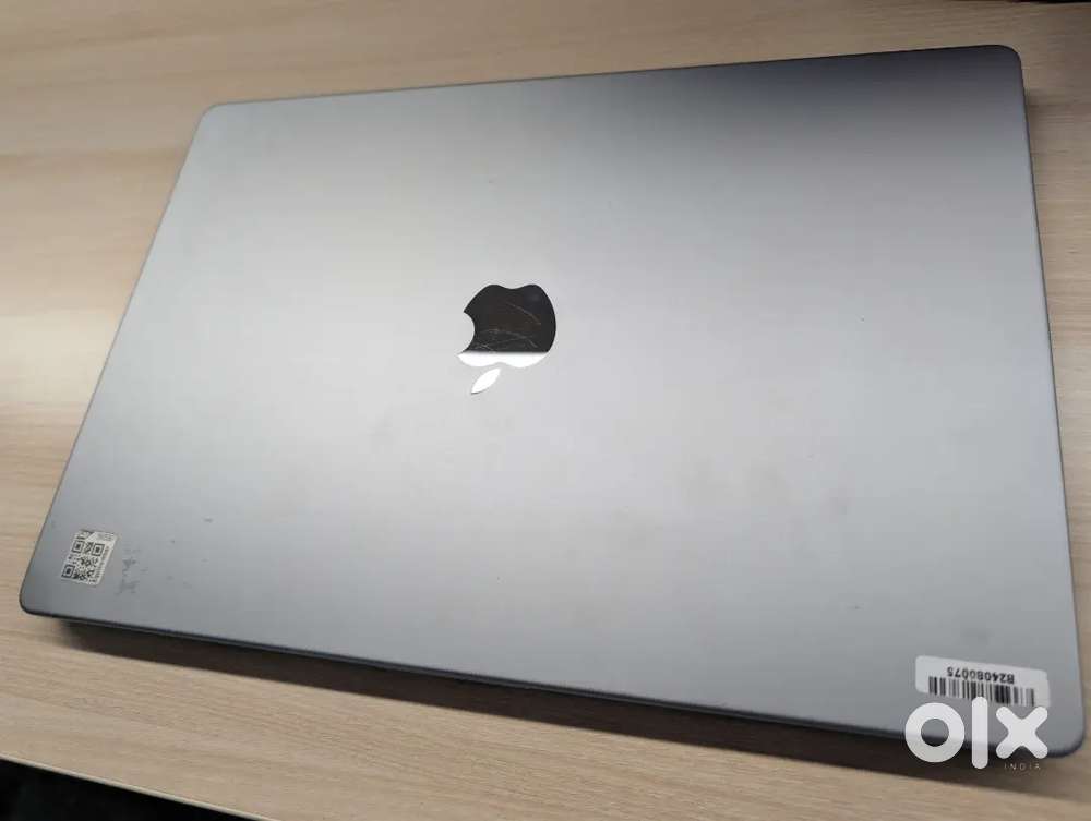 MacBook Pro 16 - M1 Pro, 16GB, 512GB - Mint Condition!