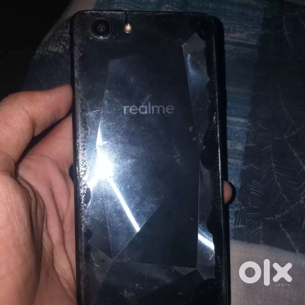 Realme 1 folder badlva hai 4000mh bettry