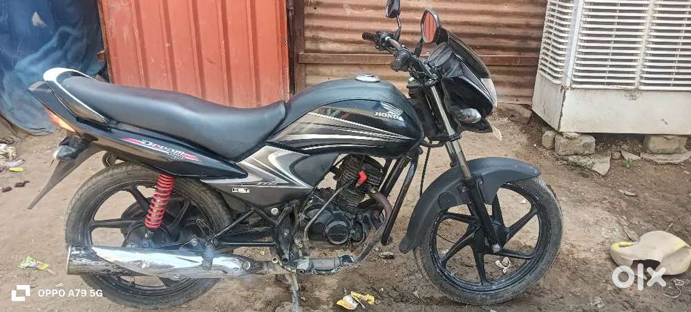 Gadi bilkul saaf suthari jisko Lena Ho voice message kar