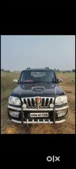 Mahindra Scorpio Classic 2011 Diesel 98000 Km Driven