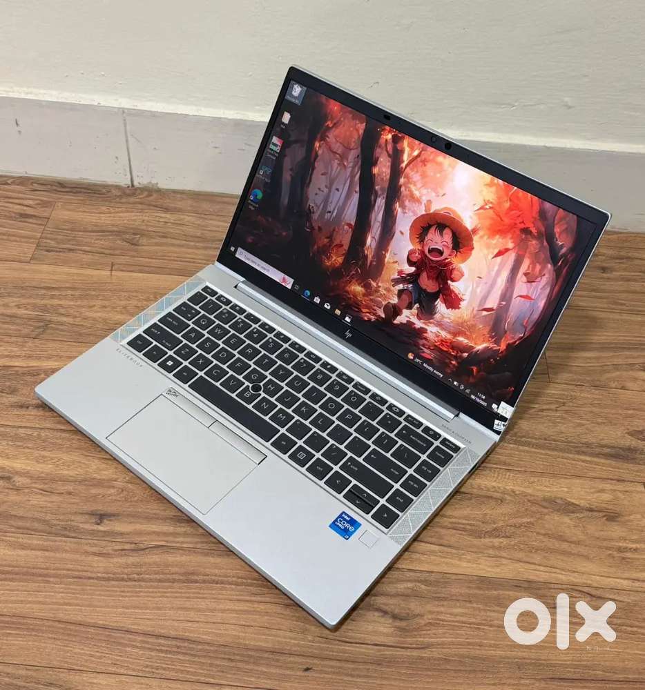 HP ELITEBOOK - LAPTOP