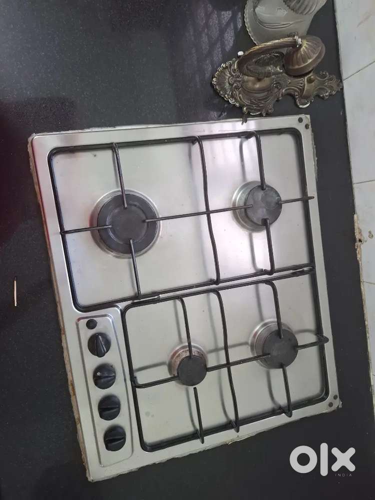 4 burner gas stove
