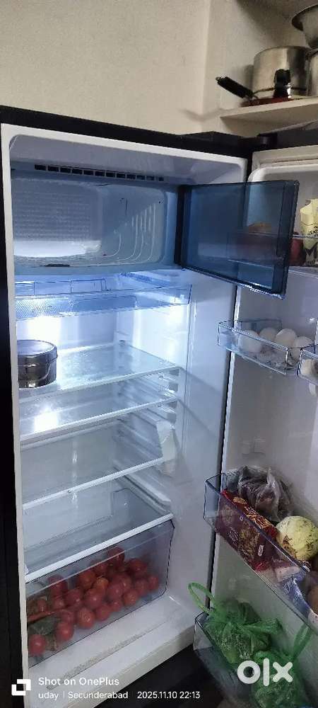 Sumsung fridge with screen 4star