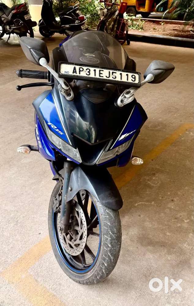 R 15 V3 in Good Condition