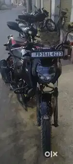 Apache rtr 160 4v full ok condition bike not even single scratch