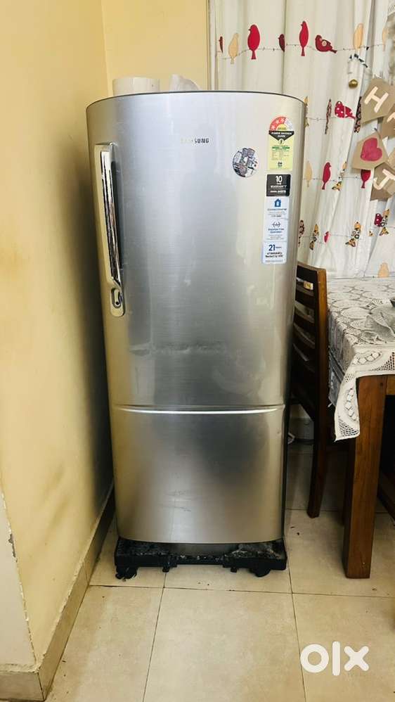 202L Fridge for sale