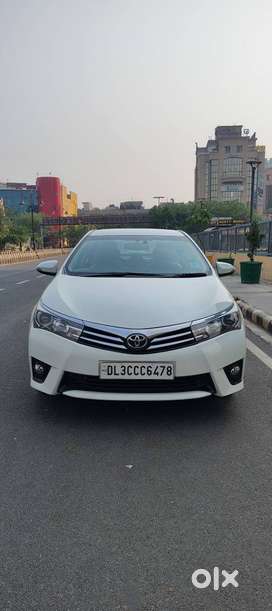 Toyota Corolla Altis J, 2015, Petrol