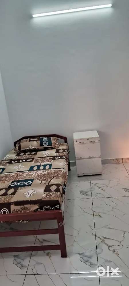 Furnished, 3ftbed ,metal wardrobe, bedside almara ,free wifi,24h water