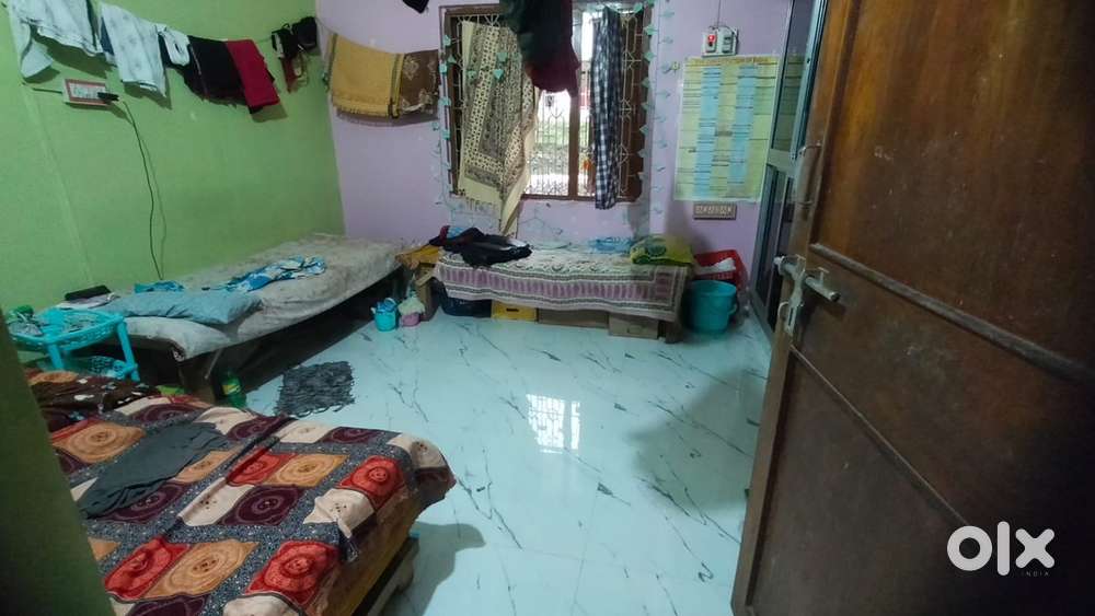 Girls Hostel Available in Nayapali