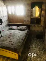 Rooms for rent with bed
