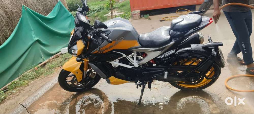 Doctor used less driven Apache rtr310