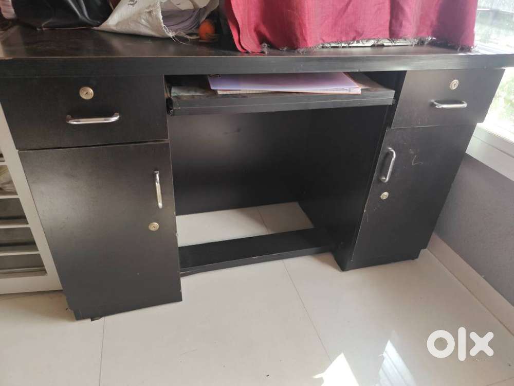 Office Table