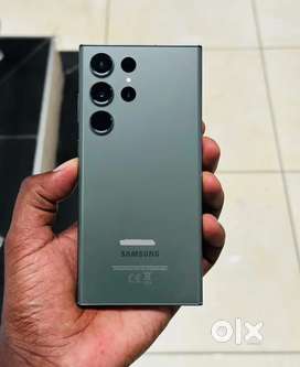 Selling my 6 month old Samsung S23 ultra.Need urgent money