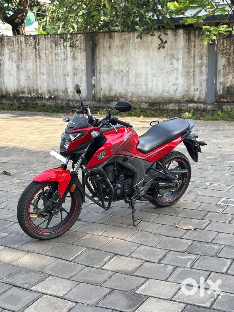 Honda CB Hornet 160 2017  BS4