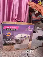 Mini sewing machine