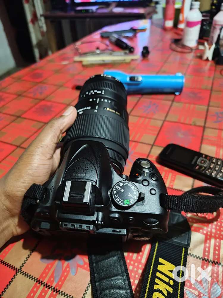 Nikon D5200 with 2 lens
