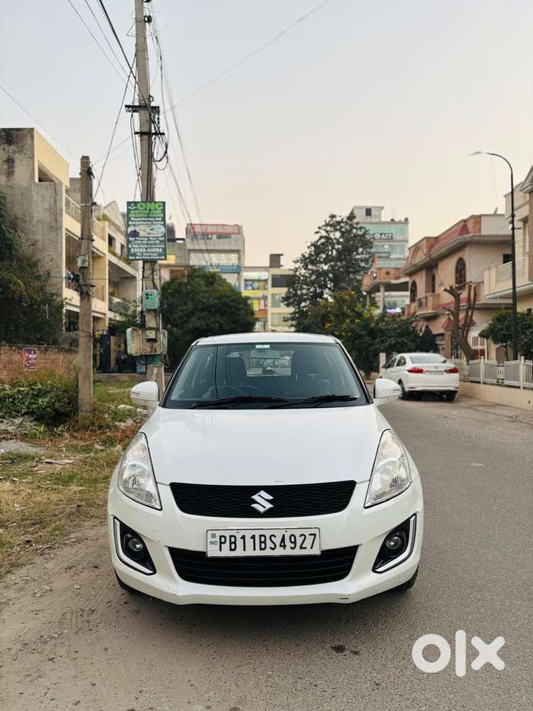 Maruti Suzuki Swift VXI ABS BSIV, 2015, Petrol