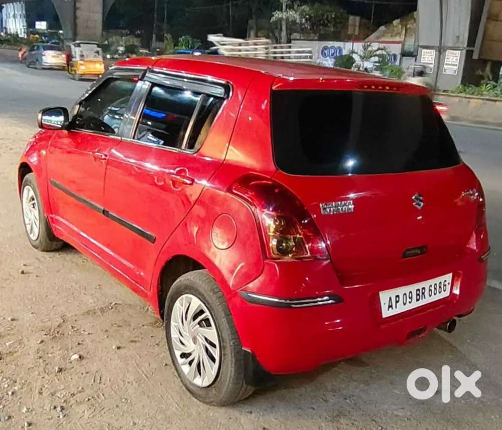 Amazing amazing amazing nice looking branded new tyre new battery all