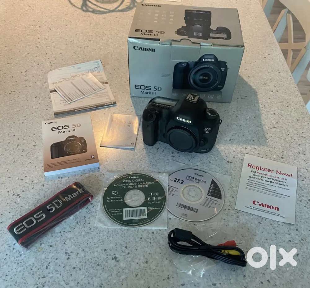 Canon EOS 5D Mark III 22 3 MP Digital SLR Camera Black Body Only