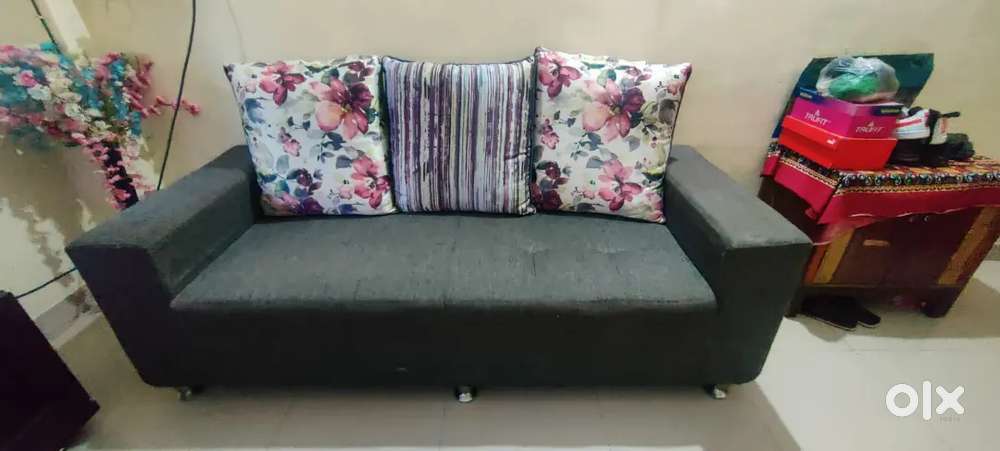 Sofa set TV unit teapot 2 bed table